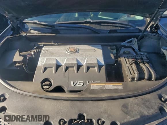 ✅ 2010 Cadillac SRX • VIN: 3GYFNGEY0AS504703 • Лот: 95186505. Опубликован ранее на Copart с пробегом 107 514 миль. Бесплатный доступ к архиву аукционных продаж из США и подробный отчёт об истории автомобиля на DreamBid. Изображение 12.