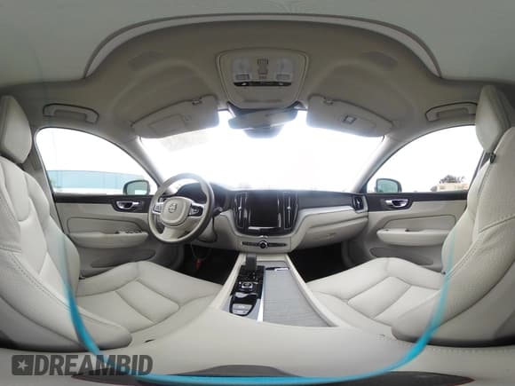 ✅ 2025 Volvo XC60 Plus • VIN: YV4H60RC7S1068305 • Lot: 42100343. Listed on IAAI with 1,870 mi. Free auction sales archive from the USA and detailed vehicle history report at DreamBid. Image 21.