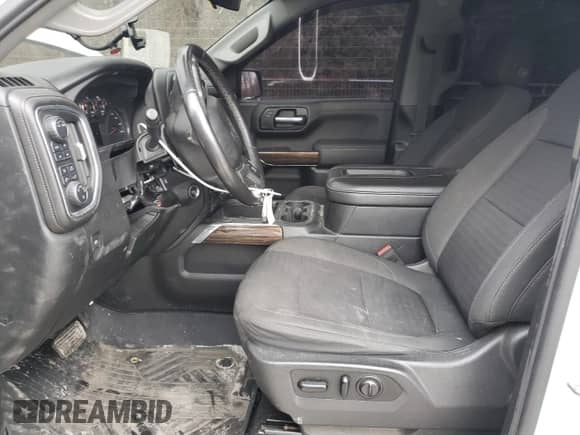 2020 Chevrolet Silverado 1500 LT Trail Boss z VIN 1GCPYFED2LZ303867, wystawiony jako Copart lot #43772235 z przebiegiem 69 974 mil mil oraz Szkoda całkowita • Salvage title. Historia ofert i sprzedaży dostępna na DreamBid. Obrazek 7.