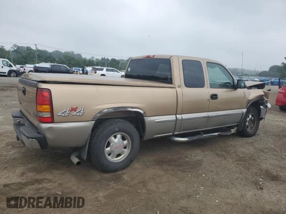 ✅ 1999 GMC Sierra 1500 SLE • VIN: 1GTEK19T0XE523549 • Лот: 62088315. Опубликован ранее на Copart с пробегом 141 472 миль. Бесплатный доступ к архиву аукционных продаж из США и подробный отчёт об истории автомобиля на DreamBid. Изображение 3.