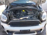 ✅ 2021 MINI Countryman Oxford Edition • VIN: WMZ23BR06M3M77065 • Lot: 43845014. Listed on IAAI with 162,128 mi. Free auction sales archive from the USA and detailed vehicle history report at DreamBid. Image 10.