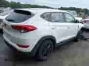2017 Hyundai Tucson SE with VIN KM8J23A41HU505773, listed as a IAAI auction lot 43231809 with 98,825 mi miles and . Bid and sale history available at DreamBid. Image 4.