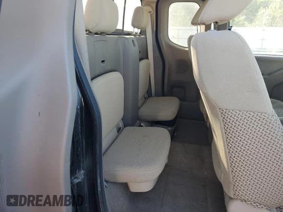 ✅ 2018 Nissan Frontier SV • VIN: 1N6BD0CT5JN715201 • Lot: 82388045. Wystawiony na Copart z przebiegiem 96 138 mil. Bezpłatny archiwum sprzedaży aukcyjnych z USA i szczegółowy raport historii pojazdu na DreamBid. Zdjęcie 10.