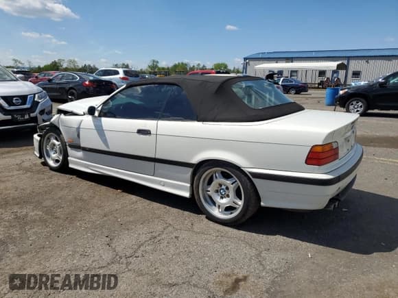 ✅ 1999 BMW 3 Series M3 • VIN: WBSBK0336XEC39909 • Lot: 55707155. Wystawiony na Copart z przebiegiem 158 827 mil. Bezpłatny archiwum sprzedaży aukcyjnych z USA i szczegółowy raport historii pojazdu na DreamBid. Zdjęcie 2.