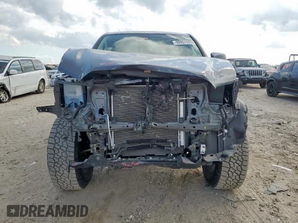 ✅ 2023 Toyota Tacoma SR • VIN: 3TYCZ5AN4PT153874 • Лот: 92057885. Опубликован ранее на Copart с пробегом 17 831 миль. Бесплатный доступ к архиву аукционных продаж из США и подробный отчёт об истории автомобиля на DreamBid. Изображение 5.