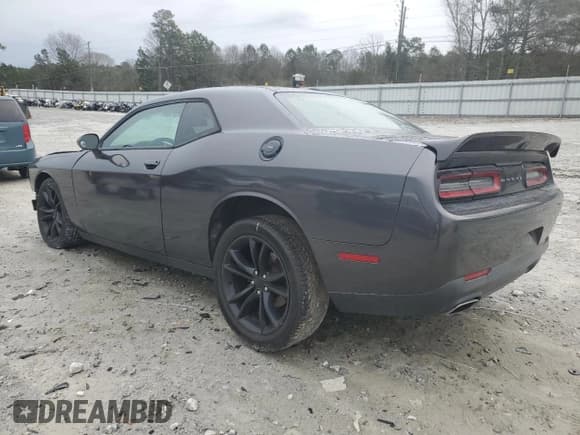 ✅ 2016 Dodge Challenger SXT Plus • VIN: 2C3CDZAG6GH245381 • Lot: 41208024. Wystawiony na Copart z przebiegiem 164 286 mil. Bezpłatny archiwum sprzedaży aukcyjnych z USA i szczegółowy raport historii pojazdu na DreamBid. Zdjęcie 2.