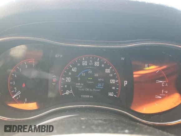 ✅ 2014 Dodge Durango SXT • VIN: 1C4RDJAG3EC595638 • Lot: 81432635. Wystawiony na Copart z przebiegiem 133 006 mil. Bezpłatny archiwum sprzedaży aukcyjnych z USA i szczegółowy raport historii pojazdu na DreamBid. Zdjęcie 9.