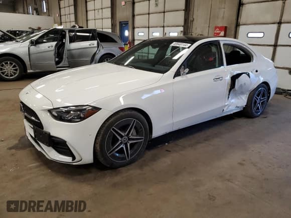 ✅ 2023 Mercedes-Benz C 300 • VIN: W1KAF4HB3PR136909 • Lot: 49948144. Wystawiony na Copart z przebiegiem 5 003 mil. Bezpłatny archiwum sprzedaży aukcyjnych z USA i szczegółowy raport historii pojazdu na DreamBid. Zdjęcie 1.