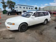✅ 1995 Toyota Camry LE • VIN: 4T1GK12W6SU112566 • Lot: 71100935. Wystawiony na Copart z przebiegiem 117 722 mil. Bezpłatny archiwum sprzedaży aukcyjnych z USA i szczegółowy raport historii pojazdu na DreamBid. Zdjęcie 1.