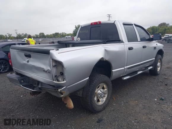 ✅ 2007 Dodge 2500 SLT • VIN: 1D7KS28A87J615661 • Lot: 43222160. Listed on IAAI with 239,948 mi. Free auction sales archive from the USA and detailed vehicle history report at DreamBid. Image 4.