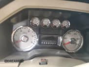 ✅ 2008 Ford F-450 XL • VIN: 1FTXW43R28EB44145 • Lot: 42704195. Wystawiony na Copart z przebiegiem Nie podano. Bezpłatny archiwum sprzedaży aukcyjnych z USA i szczegółowy raport historii pojazdu na DreamBid. Zdjęcie 9.