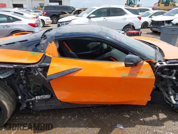 ✅ 2023 Chevrolet Corvette 2LT • VIN: 1G1YB2D47P5137190 • Lot: 42140555. Listed on IAAI with 23,941 mi. Free auction sales archive from the USA and detailed vehicle history report at DreamBid. Image 14.