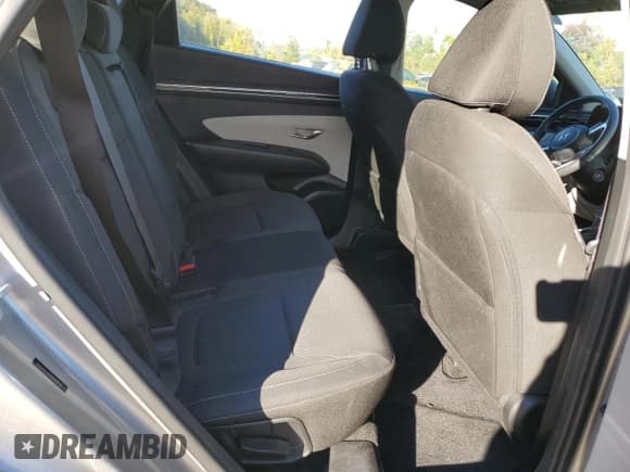 ✅ 2022 Hyundai Tucson SE • VIN: 5NMJACAE7NH025336 • Lot: 75029354. Wystawiony na Copart z przebiegiem 27 796 mil. Bezpłatny archiwum sprzedaży aukcyjnych z USA i szczegółowy raport historii pojazdu na DreamBid. Zdjęcie 11.