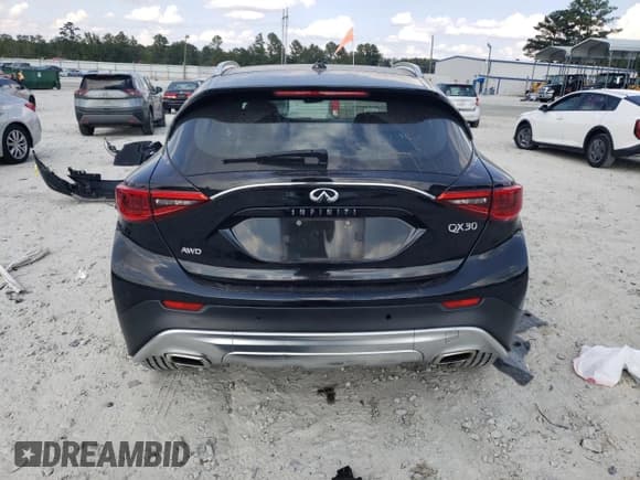 ✅ 2017 Infiniti QX30 Premium • VIN: SJKCH5CRXHA036018 • Lot: 81403005. Listed on Copart with 131,818 mi. Free auction sales archive from the USA and detailed vehicle history report at DreamBid. Image 6.
