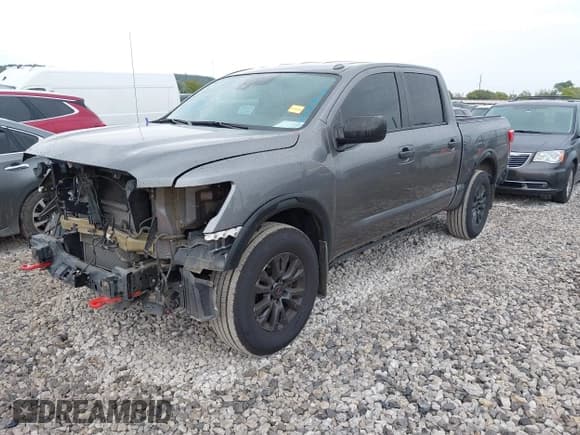 ✅ 2021 Nissan Titan SV • VIN: 1N6AA1ED3MN526499 • Lot: 43421411. Listed on IAAI with 39,638 mi. Free auction sales archive from the USA and detailed vehicle history report at DreamBid. Image 2.