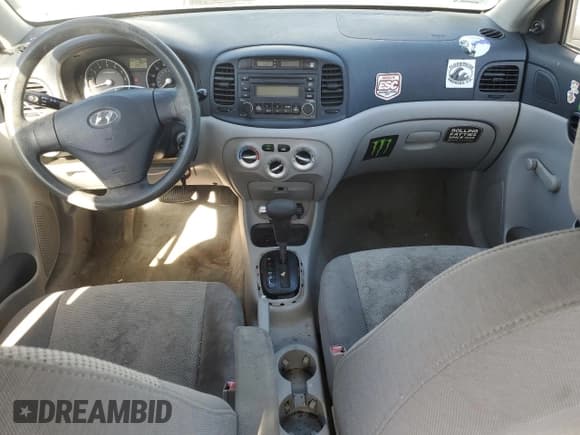 ✅ 2006 Hyundai Accent GLS • VIN: KMHCN46C96U013009 • Лот: 48470715. Опубликован ранее на Copart с пробегом 158 454 миль. Бесплатный доступ к архиву аукционных продаж из США и подробный отчёт об истории автомобиля на DreamBid. Изображение 8.