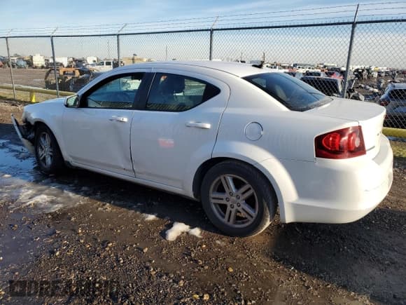 ✅ 2013 Dodge Avenger SXT • VIN: 1C3CDZCB5DN661376 • Лот: 89141175. Опубликован ранее на Copart с пробегом 138 380 миль. Бесплатный доступ к архиву аукционных продаж из США и подробный отчёт об истории автомобиля на DreamBid. Изображение 2.