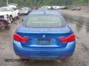 ✅ 2018 BMW 4 Series 430i xDrive • VIN: WBA4J3C56JBG95730 • Lot: 42871370. Wystawiony na IAAI z przebiegiem 70 614 mil. Bezpłatny archiwum sprzedaży aukcyjnych z USA i szczegółowy raport historii pojazdu na DreamBid. Zdjęcie 17.
