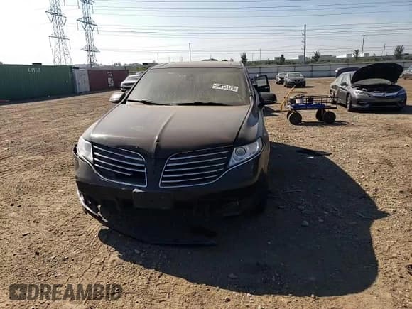 ✅ 2017 Lincoln MKT • VIN: 2LMHJ5NK0HBL01630 • Лот: 80813175. Опубликован ранее на Copart с пробегом 227 296 миль. Бесплатный доступ к архиву аукционных продаж из США и подробный отчёт об истории автомобиля на DreamBid. Изображение 13.