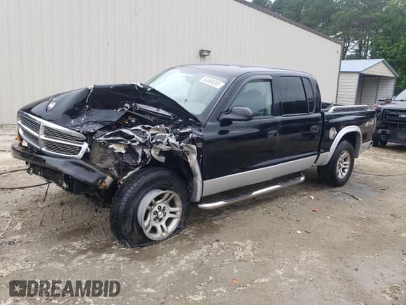 ✅ 2004 Dodge Dakota SLT • VIN: 1D7HG48N64S594227 • Lot: 62468295. Listed on Copart with Not provided. Free auction sales archive from the USA and detailed vehicle history report at DreamBid. Image 1.