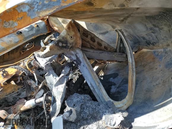 ✅ 2020 GMC Terrain SLE • VIN: 3GKALMEV6LL297679 • Lot: 70084105. Listed on Copart with Not provided. Free auction sales archive from the USA and detailed vehicle history report at DreamBid. Image 7.