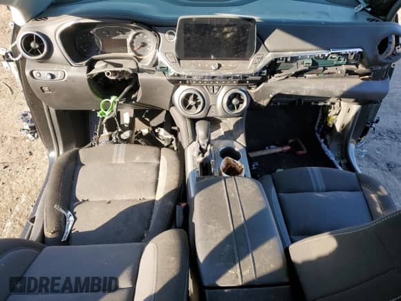 2024 Chevrolet Blazer LT with VIN 3GNKBCR46RS207497, listed as a Copart auction lot 85093365 with Not provided miles and Non repairable. Bid and sale history available at DreamBid. Image 8.