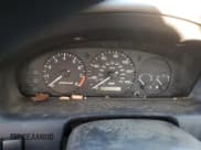 ✅ 1999 Mazda 626 LX • VIN: 1YVGF22D4X5882600 • Lot: 69031604. Wystawiony na Copart z przebiegiem Nie podano. Bezpłatny archiwum sprzedaży aukcyjnych z USA i szczegółowy raport historii pojazdu na DreamBid. Zdjęcie 9.