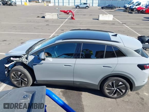 ✅ 2022 Volkswagen ID.4 Pro S • VIN: WVGTMPE2XNP047163 • Lot: 43441795. Listed on IAAI with 30,959 mi. Free auction sales archive from the USA and detailed vehicle history report at DreamBid. Image 15.
