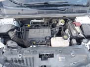 ✅ 2020 Chevrolet Trax LT • VIN: KL7CJPSB1LB322251 • Lot: 43514996. Wystawiony na IAAI z przebiegiem 61 307 mil. Bezpłatny archiwum sprzedaży aukcyjnych z USA i szczegółowy raport historii pojazdu na DreamBid. Zdjęcie 10.