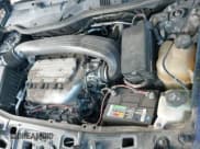 ✅ 2006 Saturn VUE • VIN: 5GZCZ53486S880360 • Lot: 42370716. Wystawiony na IAAI z przebiegiem 204 351 mil. Bezpłatny archiwum sprzedaży aukcyjnych z USA i szczegółowy raport historii pojazdu na DreamBid. Zdjęcie 19.