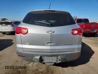 ✅ 2012 Chevrolet Traverse 1LT • VIN: 1GNKRGED3CJ242371 • Lot: 92065585. Wystawiony na Copart z przebiegiem 126 094 mil. Bezpłatny archiwum sprzedaży aukcyjnych z USA i szczegółowy raport historii pojazdu na DreamBid. Zdjęcie 6.
