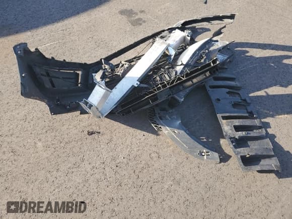 ✅ 2018 Audi A3 Premium Plus • VIN: WAUJ8GFF1J1086560 • Lot: 84375075. Listed on Copart with 81,810 mi. Free auction sales archive from the USA and detailed vehicle history report at DreamBid. Image 12.