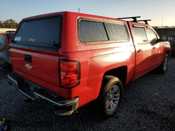 ✅ 2018 Chevrolet Silverado 1500 LT • VIN: 3GCPCREC9JG374486 • Лот: 76152884. Опубликован ранее на Copart с пробегом 85 945 миль. Бесплатный доступ к архиву аукционных продаж из США и подробный отчёт об истории автомобиля на DreamBid. Изображение 3.
