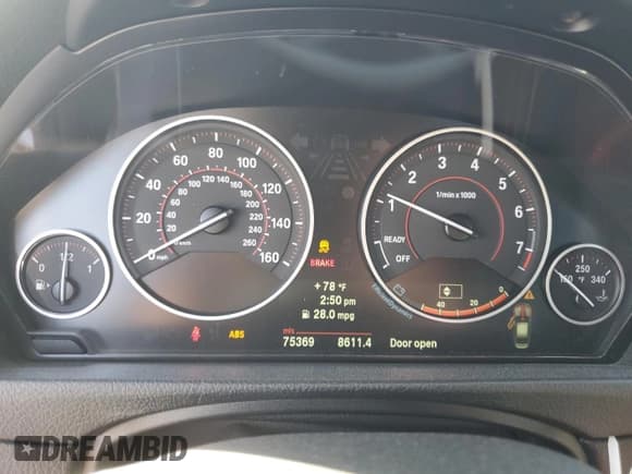 ✅ 2013 BMW 3 Series 328i • VIN: WBA3A5C59DF453466 • Lot: 90591035. Listed on Copart with 75,369 mi. Free auction sales archive from the USA and detailed vehicle history report at DreamBid. Image 9.