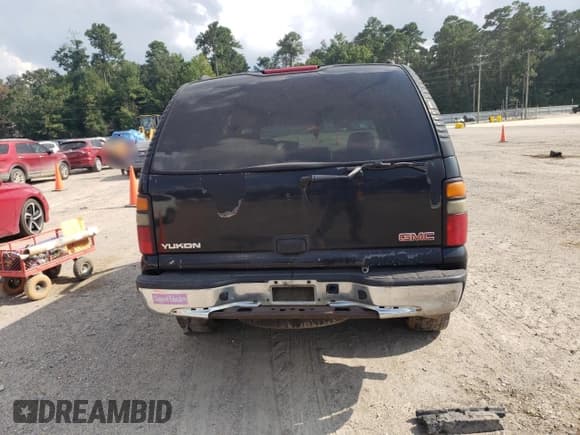 ✅ 2005 GMC Yukon SLE • VIN: 1GKEC13VX5R156421 • Lot: 67427575. Listed on Copart with Not provided. Free auction sales archive from the USA and detailed vehicle history report at DreamBid. Image 6.