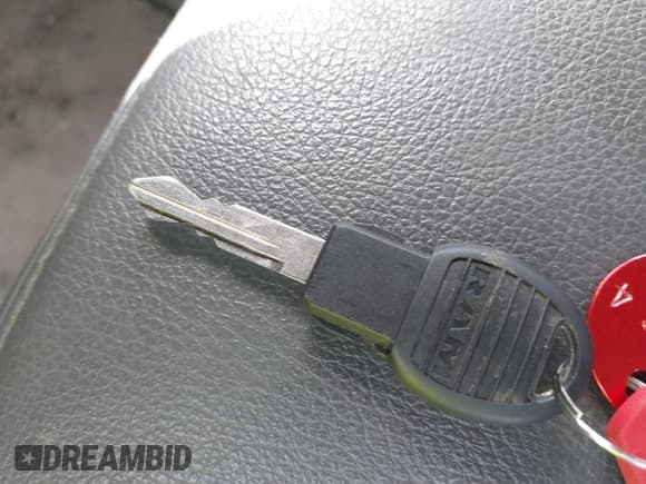 ✅ 2017 Ram 1500 Express • VIN: 1C6RR6FG1HS639158 • Лот: 43220915. Опубликован ранее на IAAI с пробегом 270 151 миль. Бесплатный доступ к архиву аукционных продаж из США и подробный отчёт об истории автомобиля на DreamBid. Изображение 11.