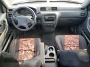 ✅ 2000 Honda CR-V LX • VIN: JHLRD1847YC013284 • Lot: 65856185. Wystawiony na Copart z przebiegiem 187 582 mil. Bezpłatny archiwum sprzedaży aukcyjnych z USA i szczegółowy raport historii pojazdu na DreamBid. Zdjęcie 8.