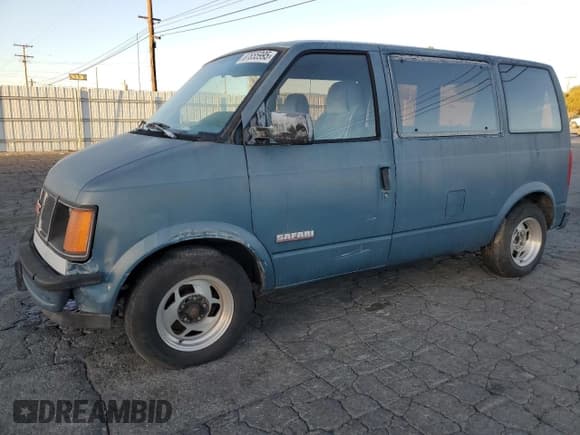 ✅ 1986 GMC Safari • VIN: 1GDDM15Z1GB521872 • Lot: 87655995. Wystawiony na Copart z przebiegiem 30 889 mil. Bezpłatny archiwum sprzedaży aukcyjnych z USA i szczegółowy raport historii pojazdu na DreamBid. Zdjęcie 1.