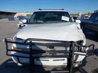 ✅ 2003 Chevrolet Suburban LS • VIN: 3GNFK16Z83G174955 • Лот: 41389203. Опубликован ранее на IAAI с пробегом 280 261 миль. Бесплатный доступ к архиву аукционных продаж из США и подробный отчёт об истории автомобиля на DreamBid. Изображение 6.
