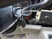 ✅ 2005 Chevrolet Tahoe Z71 • VIN: 1GNEK13T65R271473 • Лот: 43762343. Опубликован ранее на IAAI с пробегом 185 689 миль. Бесплатный доступ к архиву аукционных продаж из США и подробный отчёт об истории автомобиля на DreamBid. Изображение 11.