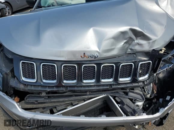 ✅ 2020 Jeep Compass Sport • VIN: 3C4NJCABXLT230303 • Lot: 68456155. Listed on Copart with 75,561 mi. Free auction sales archive from the USA and detailed vehicle history report at DreamBid. Image 12.