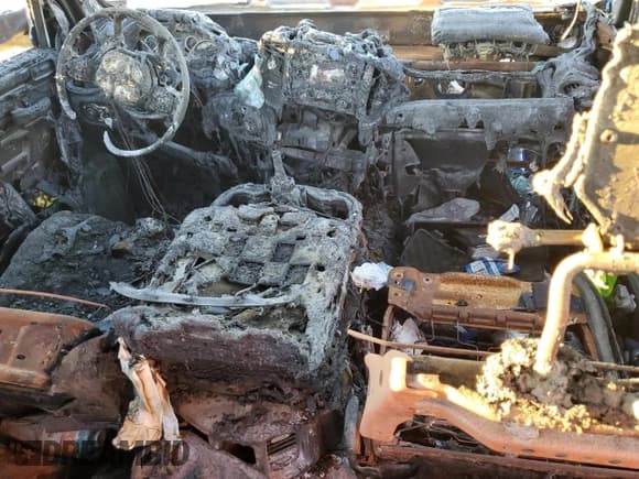 ✅ 2021 Ram 2500 Tradesman • VIN: 3C6UR4HJ3MG651918 • Lot: 46206985. Wystawiony na Copart z przebiegiem Nie podano. Bezpłatny archiwum sprzedaży aukcyjnych z USA i szczegółowy raport historii pojazdu na DreamBid. Zdjęcie 8.