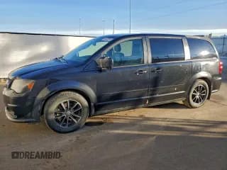 ✅ 2016 Dodge Grand Caravan R/T • VIN: 2C4RDGEG6GR177002 • Lot: 92934405. Listed on Copart with 224,041 mi. Free auction sales archive from the USA and detailed vehicle history report at DreamBid. Image 1.