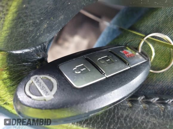 ✅ 2011 Nissan Rogue S • VIN: JN8AS5MV9BW292995 • Lot: 43616518. Listed on IAAI with 149,879 mi. Free auction sales archive from the USA and detailed vehicle history report at DreamBid. Image 11.