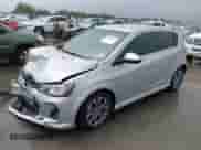 2020 Chevrolet Sonic LT z VIN 1G1JD6SB0L4136676, wystawiony jako IAAI lot #41967910 z przebiegiem 25 805 mil mil oraz . Historia ofert i sprzedaży dostępna na DreamBid. Obrazek 2.