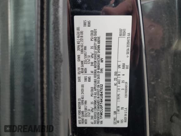 ✅ 2019 Ford Escape S • VIN: 1FMCU0F74KUB47032 • Lot: 92592955. Listed on Copart with 118,698 mi. Free auction sales archive from the USA and detailed vehicle history report at DreamBid. Image 13.