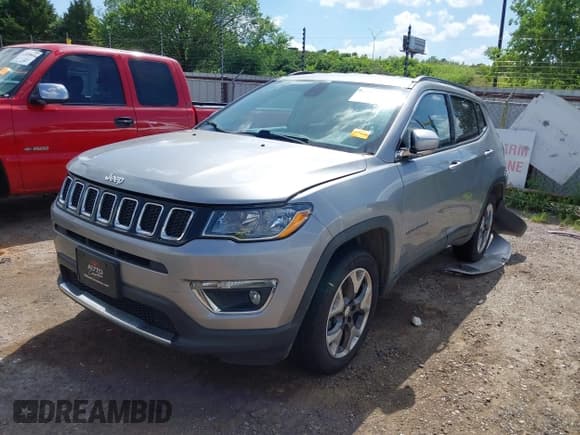 ✅ 2020 Jeep Compass Limited • VIN: 3C4NJDCB4LT167105 • Lot: 42573840. Wystawiony na IAAI z przebiegiem 102 184 mil. Bezpłatny archiwum sprzedaży aukcyjnych z USA i szczegółowy raport historii pojazdu na DreamBid. Zdjęcie 2.