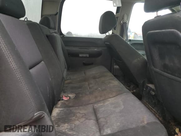 ✅ 2014 GMC Sierra 2500HD SLE • VIN: 1GT120CG4EF165979 • Lot: 44060815. Wystawiony na Copart z przebiegiem Nie podano. Bezpłatny archiwum sprzedaży aukcyjnych z USA i szczegółowy raport historii pojazdu na DreamBid. Zdjęcie 10.