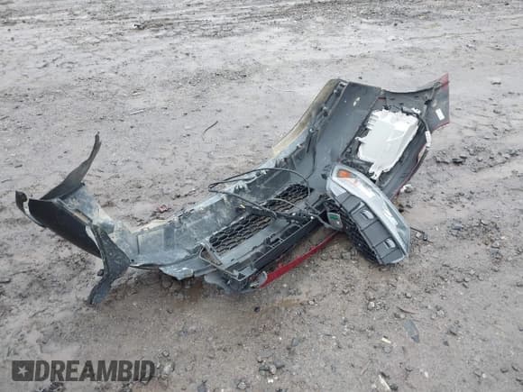 ✅ 2017 Ford Explorer Sport • VIN: 1FM5K8GT4HGB13530 • Lot: 43793305. Wystawiony na IAAI z przebiegiem 117 377 mil. Bezpłatny archiwum sprzedaży aukcyjnych z USA i szczegółowy raport historii pojazdu na DreamBid. Zdjęcie 12.