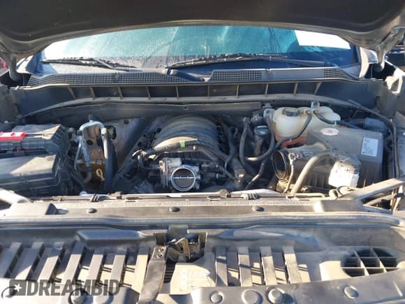 ✅ 2019 Chevrolet Silverado 1500 RST • VIN: 1GCUYEEDXKZ348261 • Lot: 43297200. Wystawiony na IAAI z przebiegiem 69 959 mil. Bezpłatny archiwum sprzedaży aukcyjnych z USA i szczegółowy raport historii pojazdu na DreamBid. Zdjęcie 10.